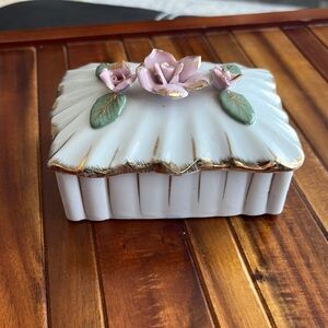 Vintage White and Pink Floral Trinket Cigarette Box